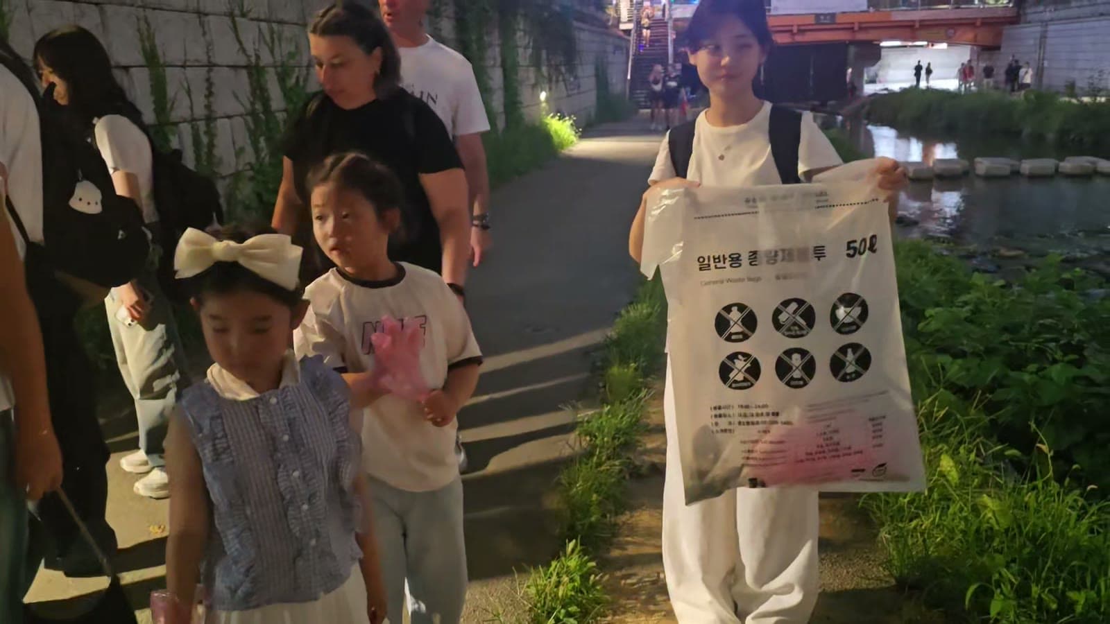 Cheonggyecheon eco walk